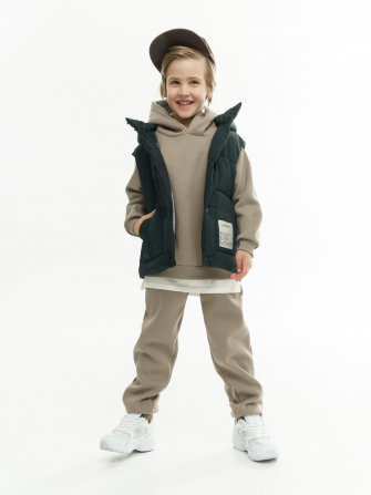 LF kids, жилет демисезонный с капюшоном, цвет черный ! ДЕФЕКТ !